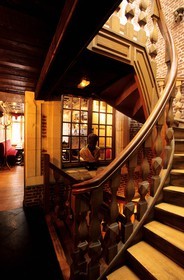 France, Nord (59), Lille, le vieux quartier, boulangerie-pâtisserie Paul rue de Paris