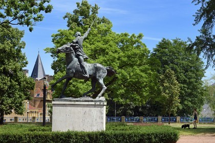France, Moselle (57), Metz, statue de Lafayette du Jardin Boufflers