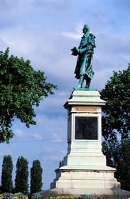 France, Saône-et-Loire (71), Mâcon, statue de Lamartine sur l'esplanade Lamartine