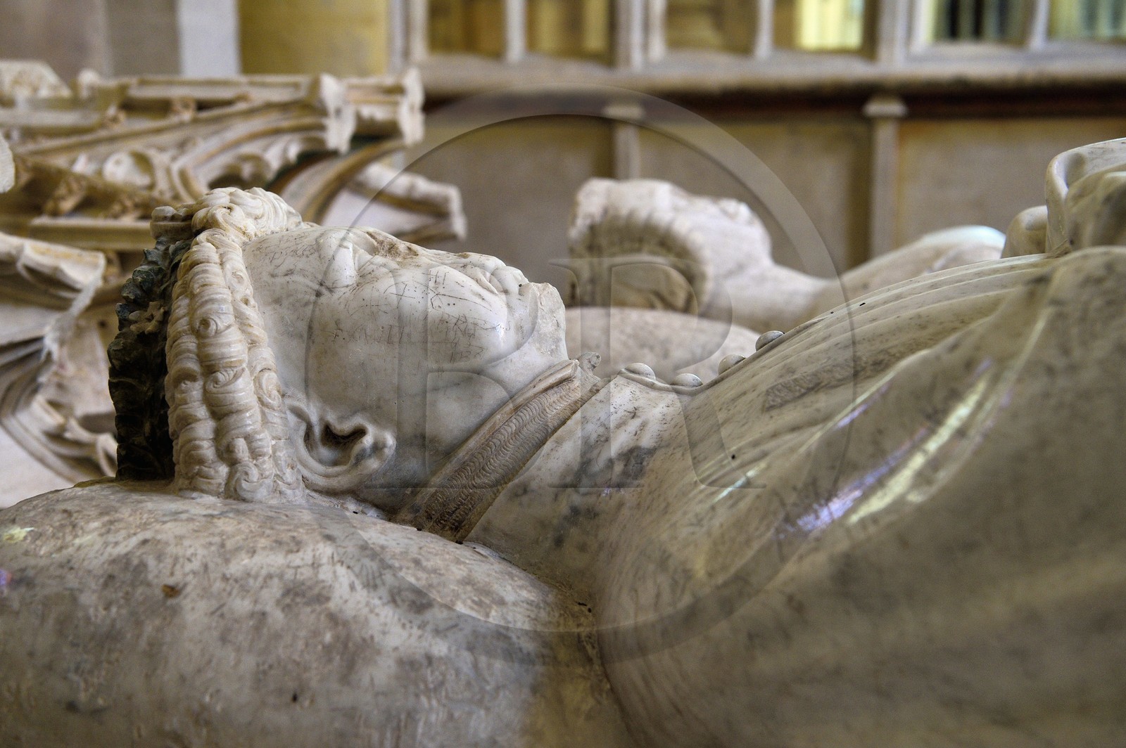 France, Allier (03), ancienne province du Bourbonnais, Souvigny, l'église prieurale clunisienne Saint-Pierre-et-Saint-Paul, nécropole ducale des Ducs de Bourbon, gisants de Louis II de Bourbon et Anne d'Auvergne dans la Chapelle vieille (XVe siècle)