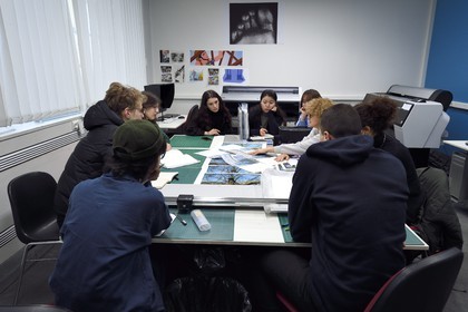 France, Paris (75), quartier de Saint-Germain-des-Prés, Ecole nationale supérieure des Beaux-Arts, batiment Perret, ateliers numériques, salle des traceurs