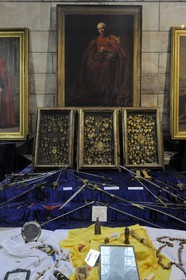 France, Paris (75), Montmartre, éléments du Trésor dans la crypte de la basilique du Sacré-Cœur de l'architecte Paul Abadie achevée en 1914