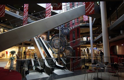 Pologne, Gdansk, centre commercial moderne