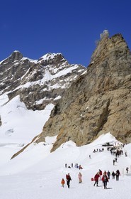 Suisse, Canton de Berne, Oberland bernois, massif de la Jungfrau (3 454 m) dit le toit de l' Europe, classé Patrimoine Mondial de l' UNESCO, et l'observatoire du Sphinx