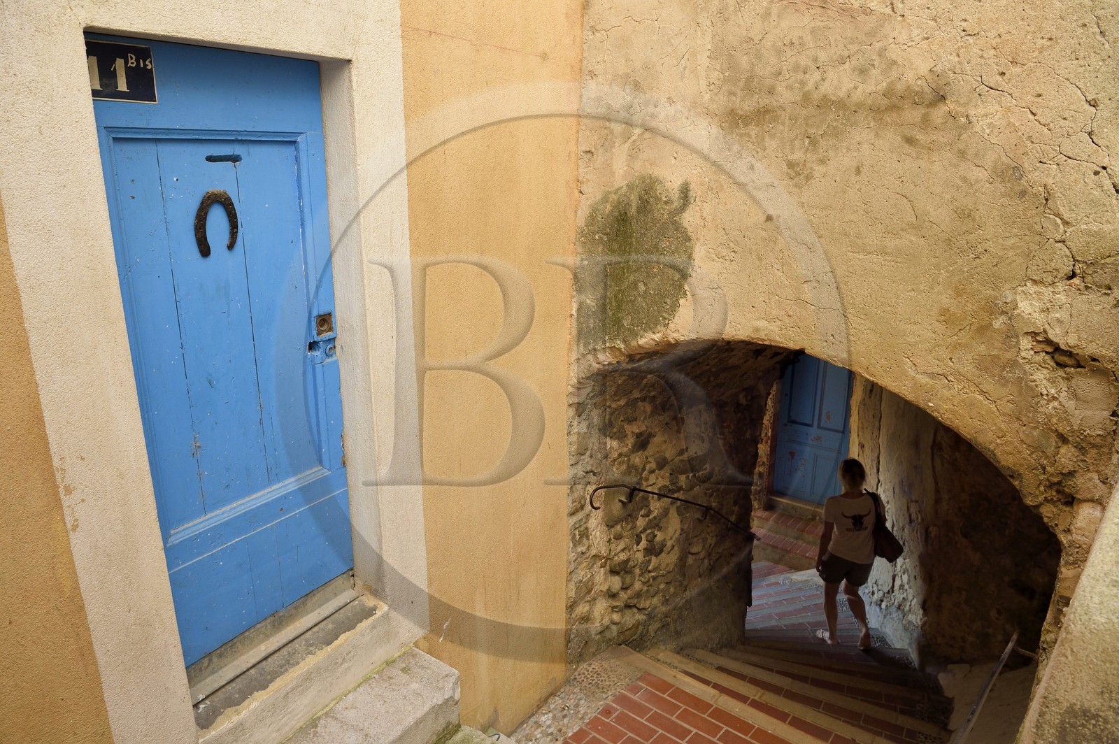 France, Alpes-Maritimes (06), Menton, la vieille ville, dédale de ruelle en escalier
