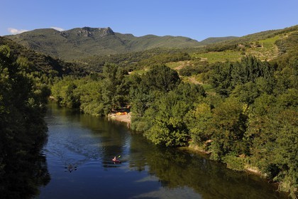 France, Hérault (34), vallée de l' Orb à Ceps, descente en canoë-kayak de la rivière Orb