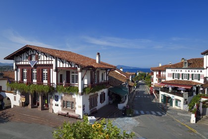 France, Pyrénées-Atlantiques (64), la côte du Pays-Basque, Bidart, l'Hotel de Ville
