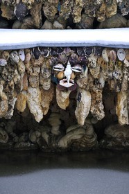 France, Yvelines (78), parc du château de Versailles sous la neige, classé Patrimoine Mondial de l'UNESCO, le Bosquet des Trois Fontaines