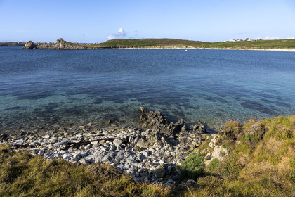 France, Finistère (29), Mer d'Iroise, Ile d'Ouessant, Baie de Lampaul, Porz Goret  sur la cote Sud