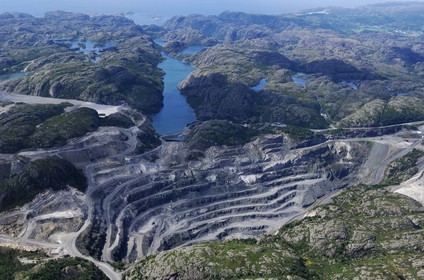 Norvège, Vest Agder, mine à ciel ouvert au sud de flekkefjord (vue aérienne)