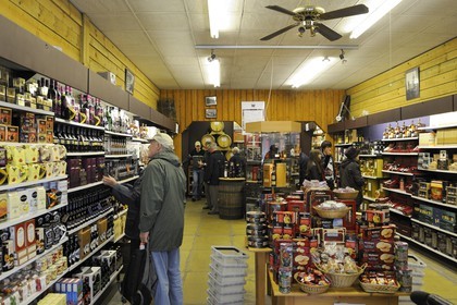 Royaume-Uni, Ecosse, région des Highlands, Inverness, le whisky shop