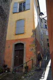 France, Alpes-de-Haute-Provence (04), cité médiévale d'Entrevaux fortifiée par Vauban, Hotel de commandant de la place
