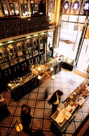 France, Nord (59), Lille, le célèbre confiseur Méert, rue Esquermoise dans la vieille ville