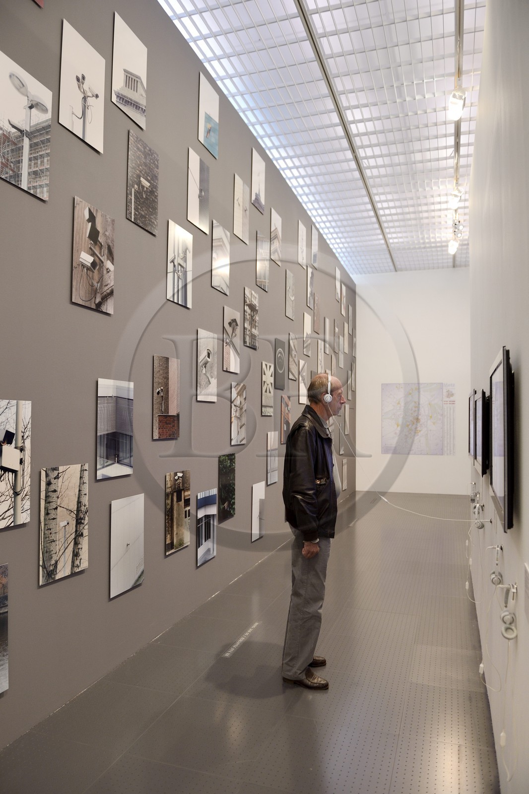 France, Moselle (57), Metz, quartier de l'Amphithéâtre, le Centre Pompidou-Metz, centre d'art conçus par les architectes Shigeru Ban et Jean de Gastines