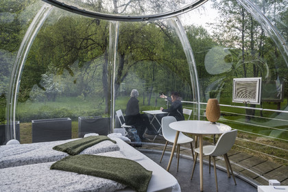 France, Moselle (57), Parc régional des Vosges du nord, Siersthal – Holbach près de Bitche, chambres d'Hôtes la Grange d’Hélène, la bulle rigide