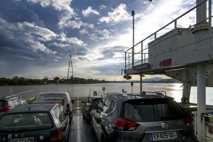 France, Loire-Atlantique (44), Le Pellerin, bac permettant la traversée de la Loire entre Le Pellerin et Couëron