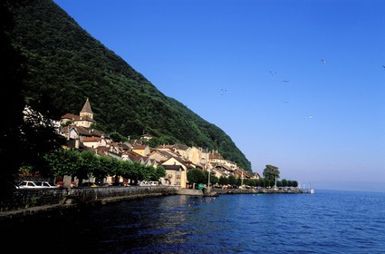 France, Haute-Savoie (74), le village de Meillerieac au bord du lac Léman
