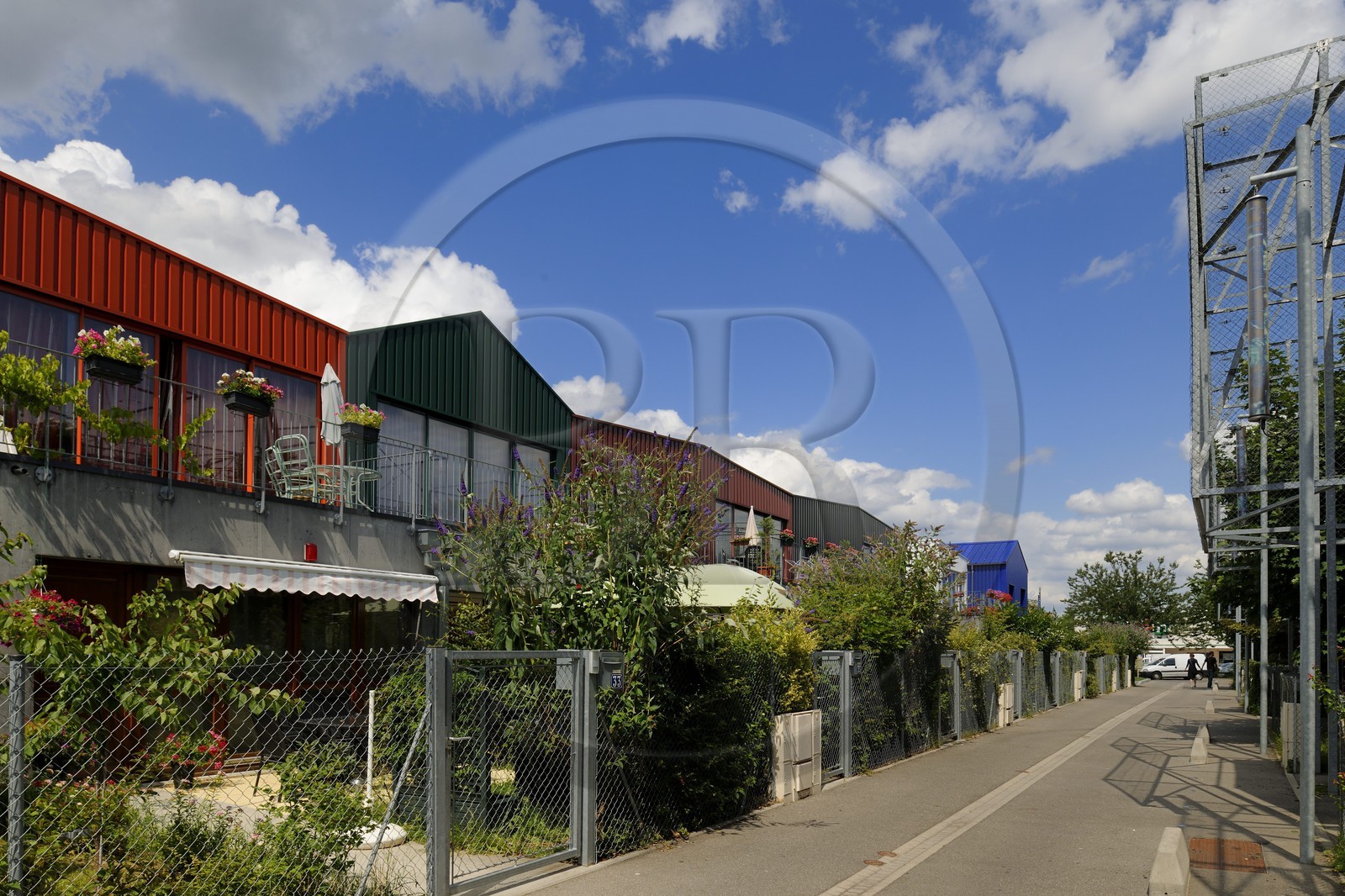 France, Haut-Rhin (68), Mulhouse, la Cité Manifeste de la Somco (Société mulhousienne des Cités ouvrières), passage des Rossignoles