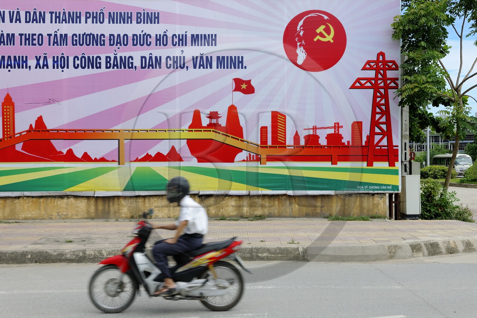 Vietnam, Ninh Binh, affiche de propagande du parti communiste