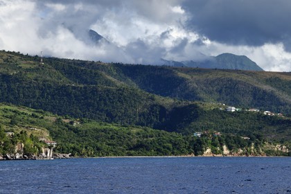Caraïbes, Ile de la Dominique, la côte Ouest vers le village de Mero