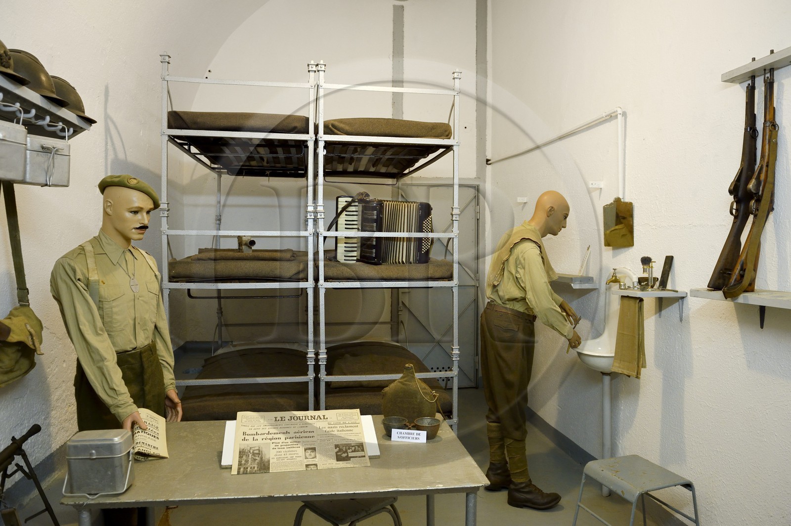 France, Moselle (57), Veckring, Ligne Maginot, forteresse du Hackenberg, dortoir de sous-officiers