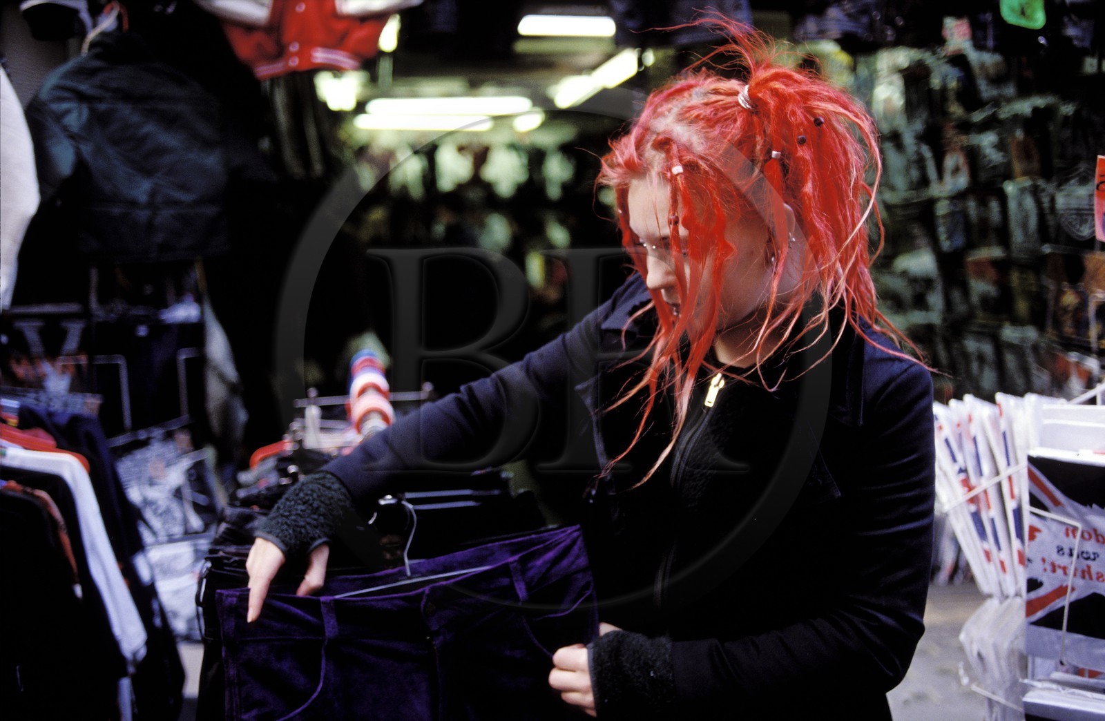 Royaume-Uni, Londres, shopping à Carnaby Street