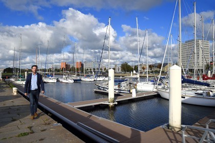 France, Seine-Maritime (76), Le Havre, port de plaisance du bassin Vauban, Gilda Gautier directeur du port de plaisance et délégué général de la Transat Jacques Vabre