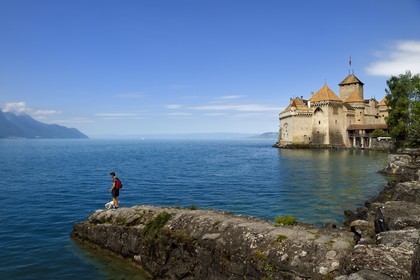 Suisse, Canton de Vaud, Veytaux, chateau Chillon sur les rives du lac Léman