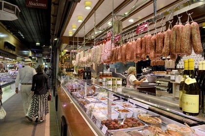 France, Rhône (69), Lyon, cours Lafayette, les Halles Paul Bocuse, le traiteur Gast