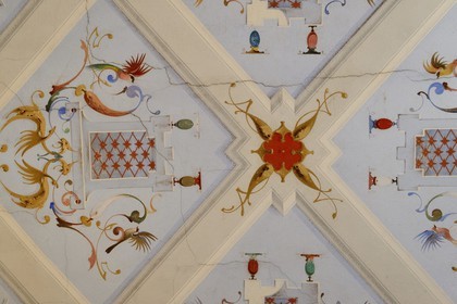 France, Haute-Corse (2B), Cap Corse, Sisco, le palais Gaspari-Ramelli (Palazzi ou Maison d'Americain), plafond décoré d'une chambre