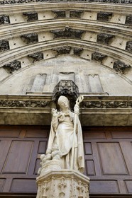 France, Meurthe-et-Moselle (54), la  basilique Saint-Nicolas-de-Port, statue de Saint-Nicolas