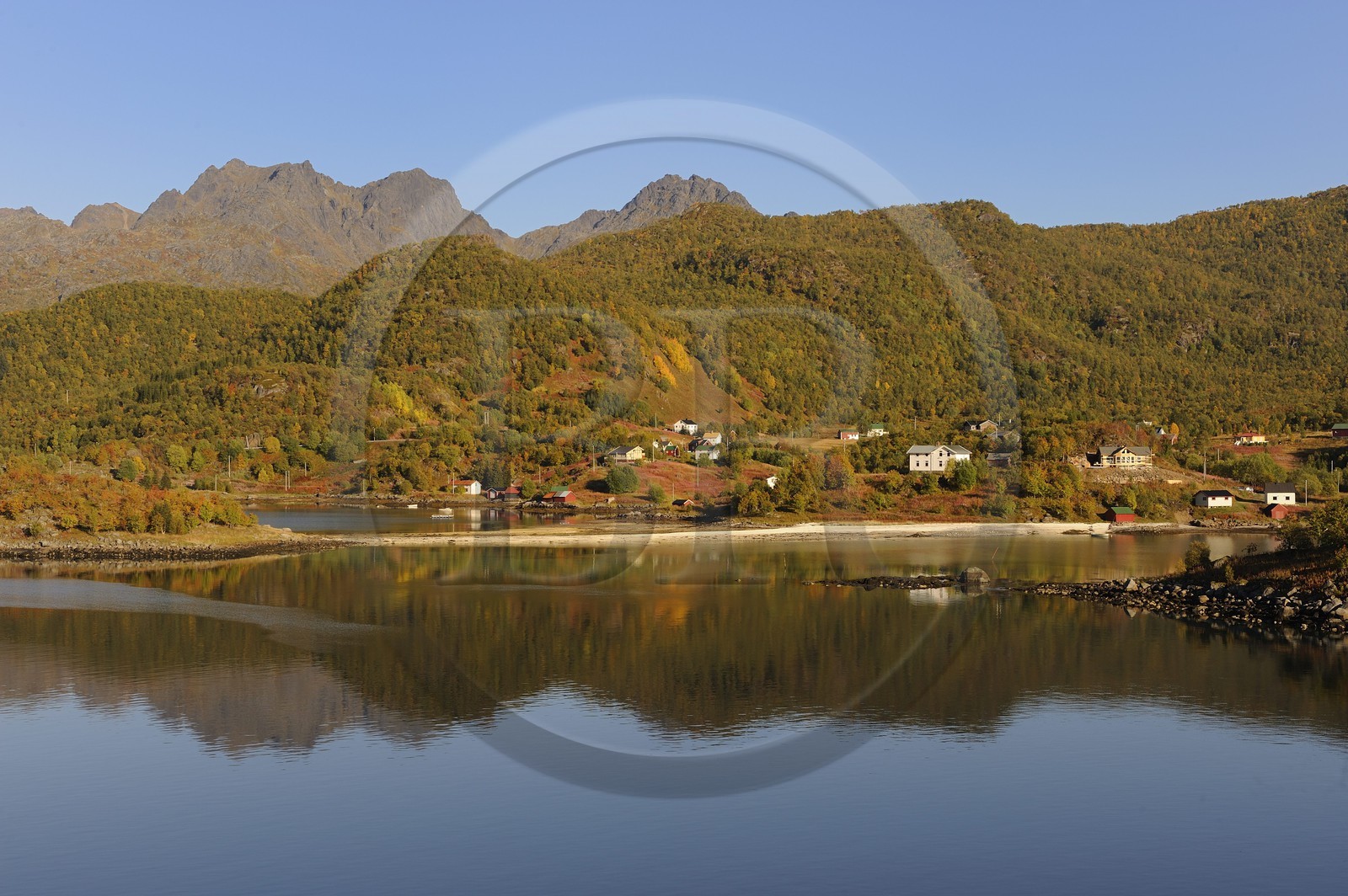 Norvège, Troms, côte sud de l'ile Hinnoya