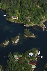Norvège, Hordaland, région de Bergen, petites îles autour de la ville (vue aérienne)