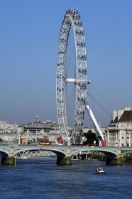 Royaume-Uni, Londres, la plus grande roue du monde (London eye) au bord de la Tamise
