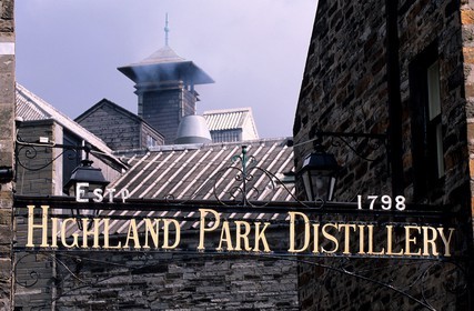 Royaume-Uni, Ecosse, îles Orcades, distillerie de whisky pure malt Highland Park