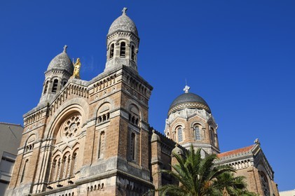 France, Var (83), Saint-Raphaël, basilique Notre-Dame-de-la-Victoire de style néo-byzantin par l'architecte Pierre Aublé
