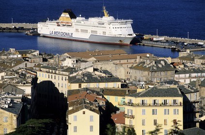 France, Haute-Corse (2B), Bastia, ferry La Méridionale de la CMN à quai