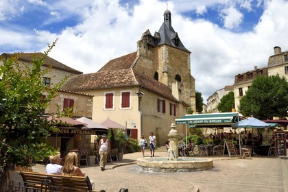 France, Dordogne (24), Périgord Pourpre, Bergerac, place Pélissière et église Saint Jacques