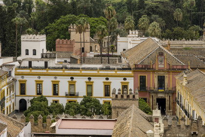 Espagne, Andalousie, Séville, Alcazar de Séville (Reales Alcazares de Sevilla), classé Patrimoine Mondial de l'UNESCO, la Plaza del Patio de Banderas