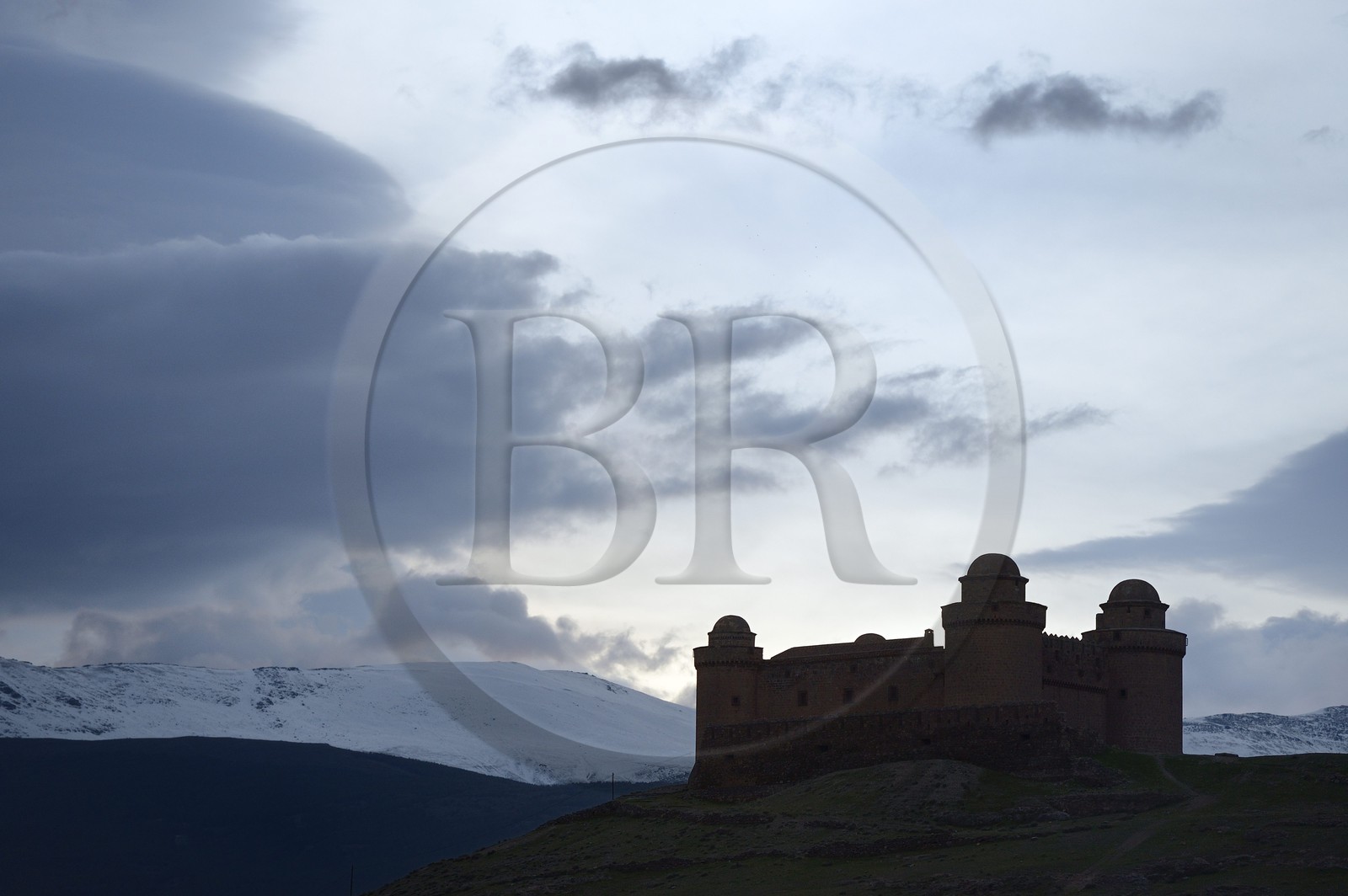 Espagne, Andalousie, province de Grenade, Sierra Nevada, La Calahorra, château de La Calahorra, ancienne forteresse d'époque musulmane remaniée au XVIe siècle en style Renaissance