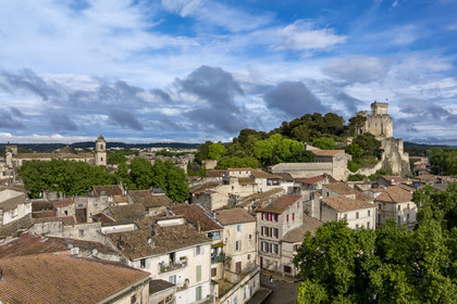France (30), Gard, Beaucaire, le chateau de Beaucaire (vue aérienne)