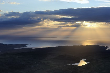 Royaume-Uni, Ecosse, Highland, Hébrides intérieures, Ile de Mull, Quinish Point sur la côte Nord (vue aérienne)