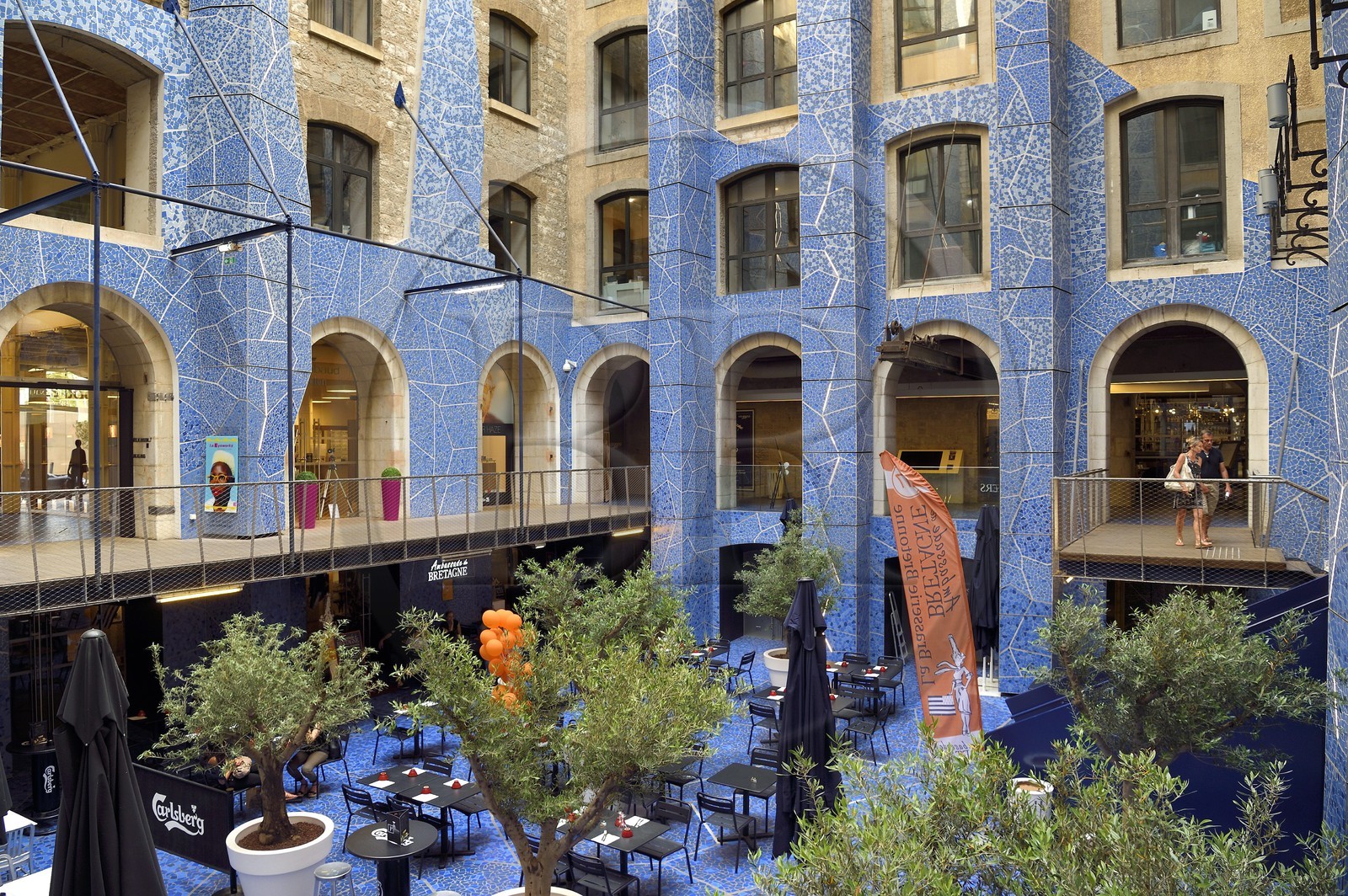 France, Bouches-du-Rhône (13), Marseille, Zone Euroméditerranée, quartier La Joliette, centre commerciel des Docks