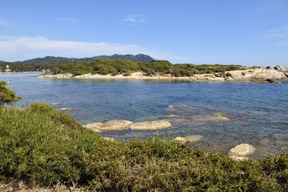 France, Var (83), Six-Fours-les-Plages, Ile des Embiez, détroit du Grand Gaou et Ile du Grand Gaou