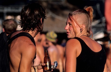 Thaïlande, Archipel îles Samui, Full Moon Party sur l' île de Koh Pha-Ngan, lever du soleil sur la plage de Had Rin