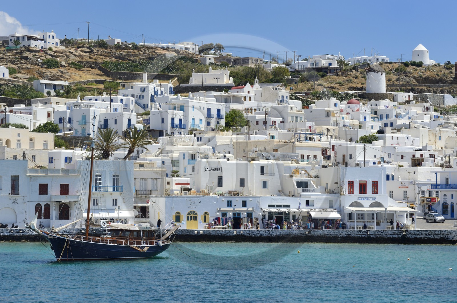 Grèce, Les Cyclades, mer Égée, île de Mykonos, Chora (Mykonos town), le vieux port