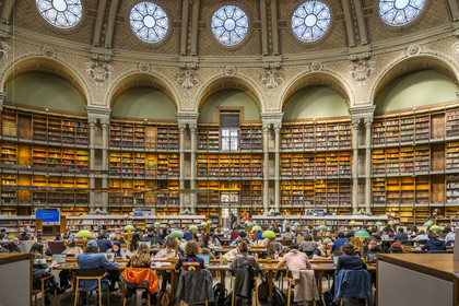 France, Paris (75), Bibliothèque Nationale de France, site Richelieu, la salle Ovale à la fois salle de lecture et lieu de visite