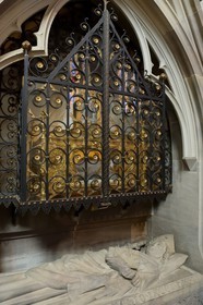 France, Bas-Rhin (67), Niederhaslach, collégiale Saint-Florent, le reliquaire de Saint Florent (1714)