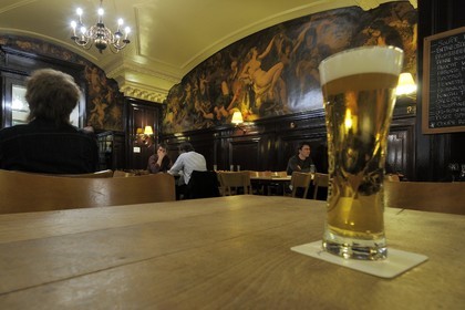 Suisse, Bâle, Kunsthalle, le restaurant