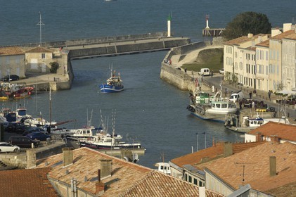 France, Charente-Maritime (17), ile de Ré, port de Saint-Martin-de-Ré